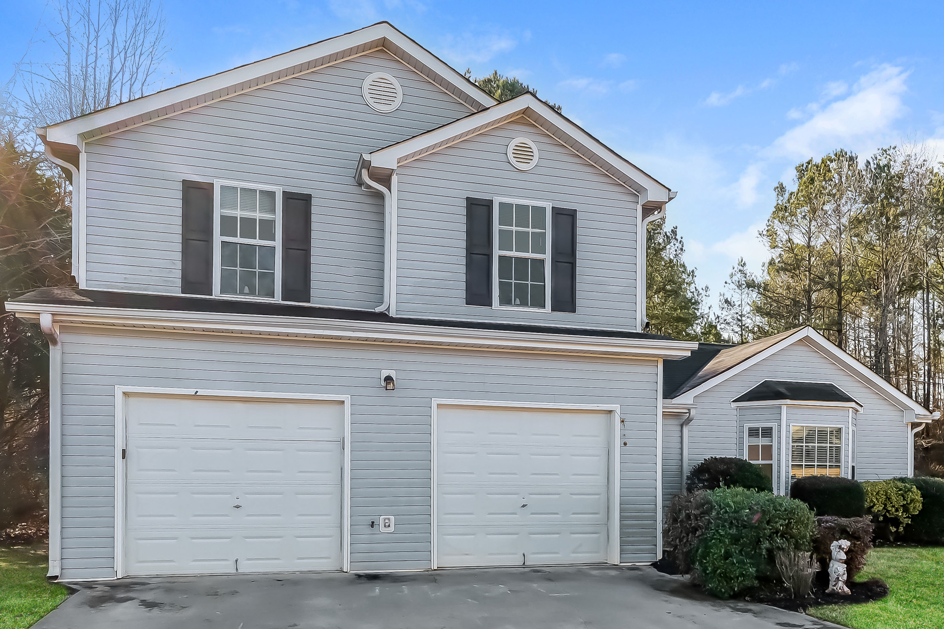 290 Pleasant Hills Dr Covington, GA 30016